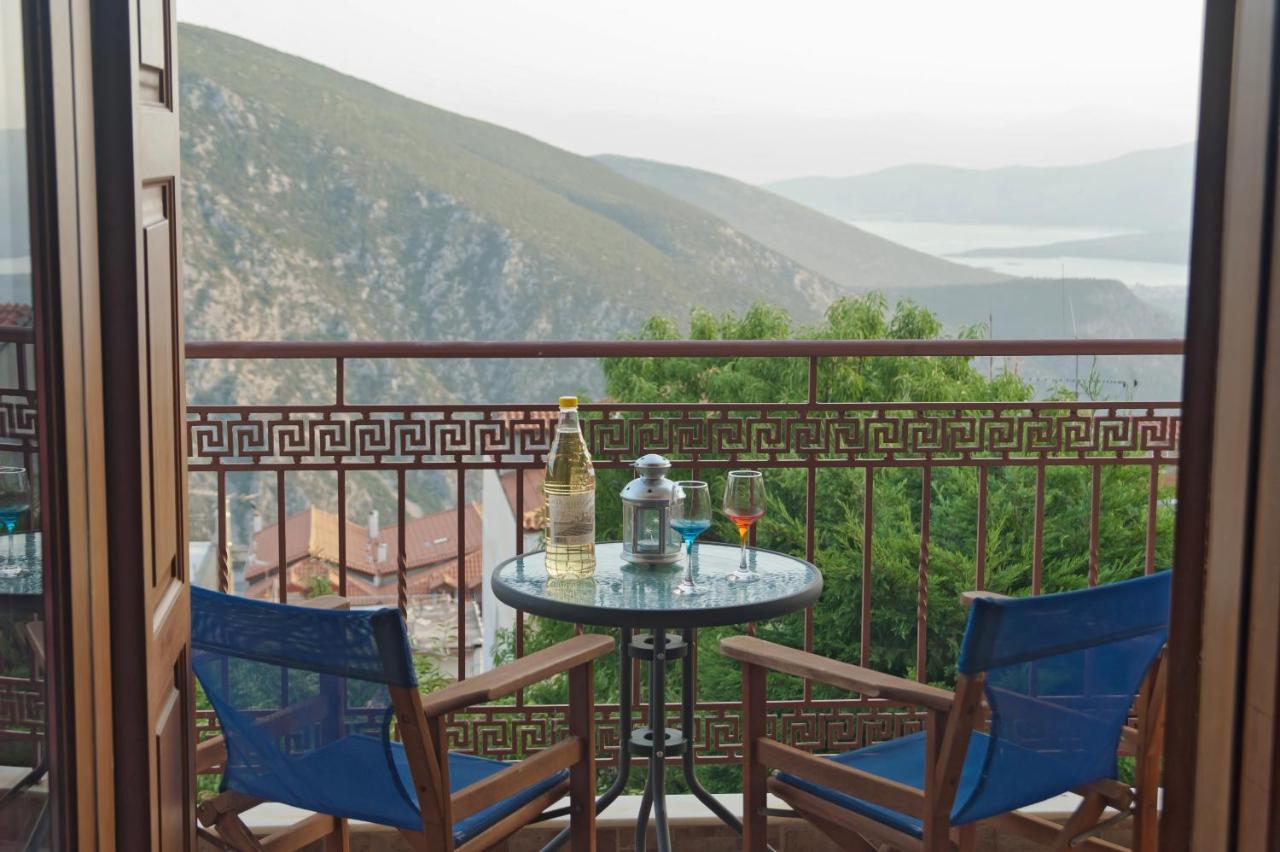 Athina Apartment Delphi Exterior photo